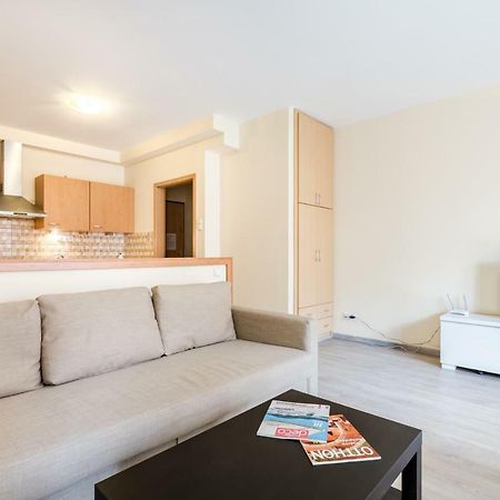 Bpr Vivid Downtown Vibe With Balcony Lägenhet Budapest Exteriör bild